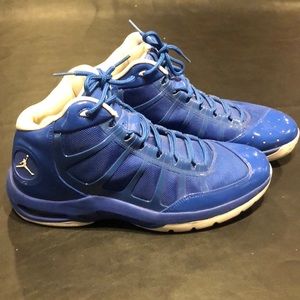 Air Jordan Play in These F TXT size 12